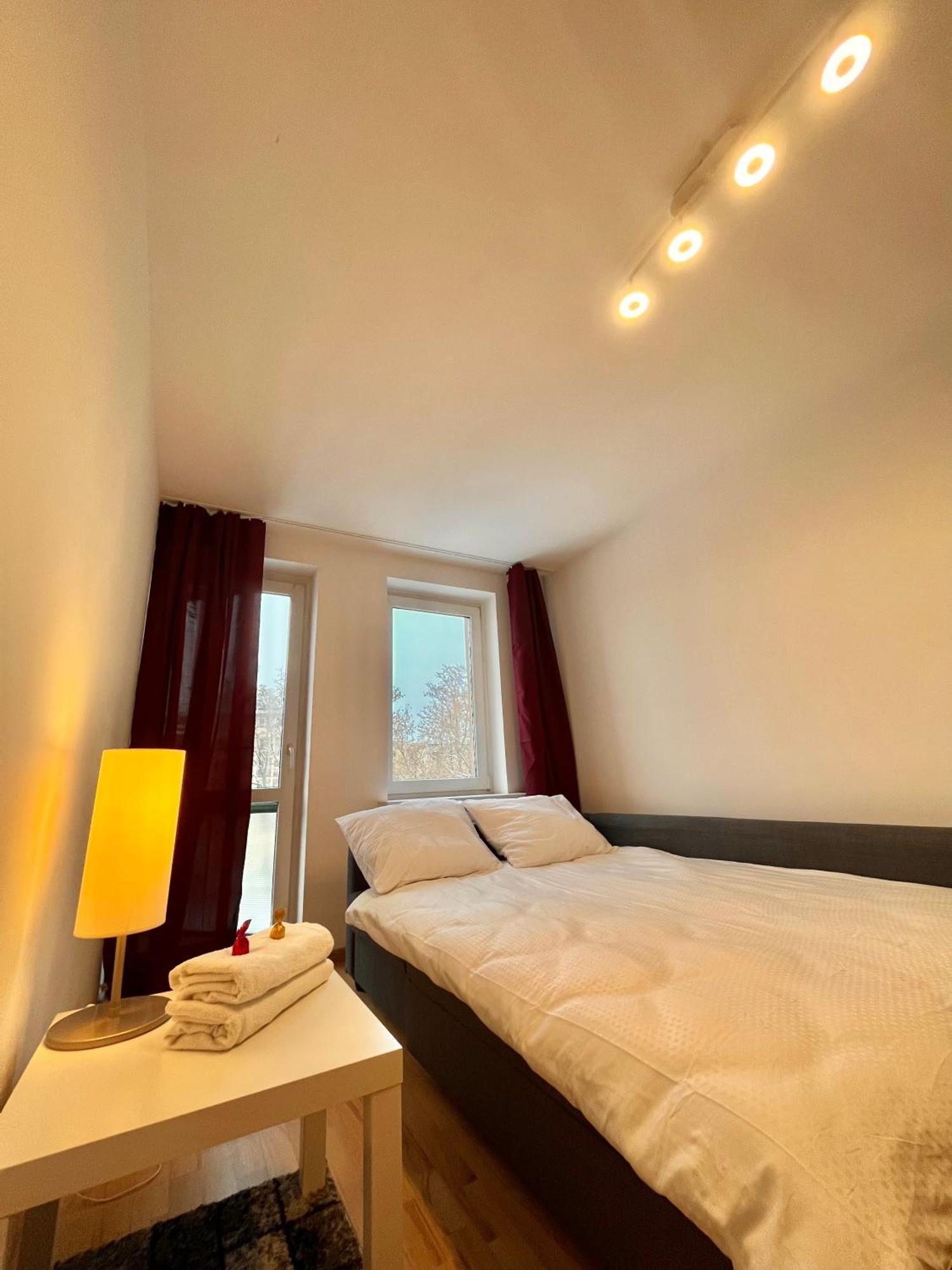 Bema Guest House - City Centre Вроцлав Екстериор снимка