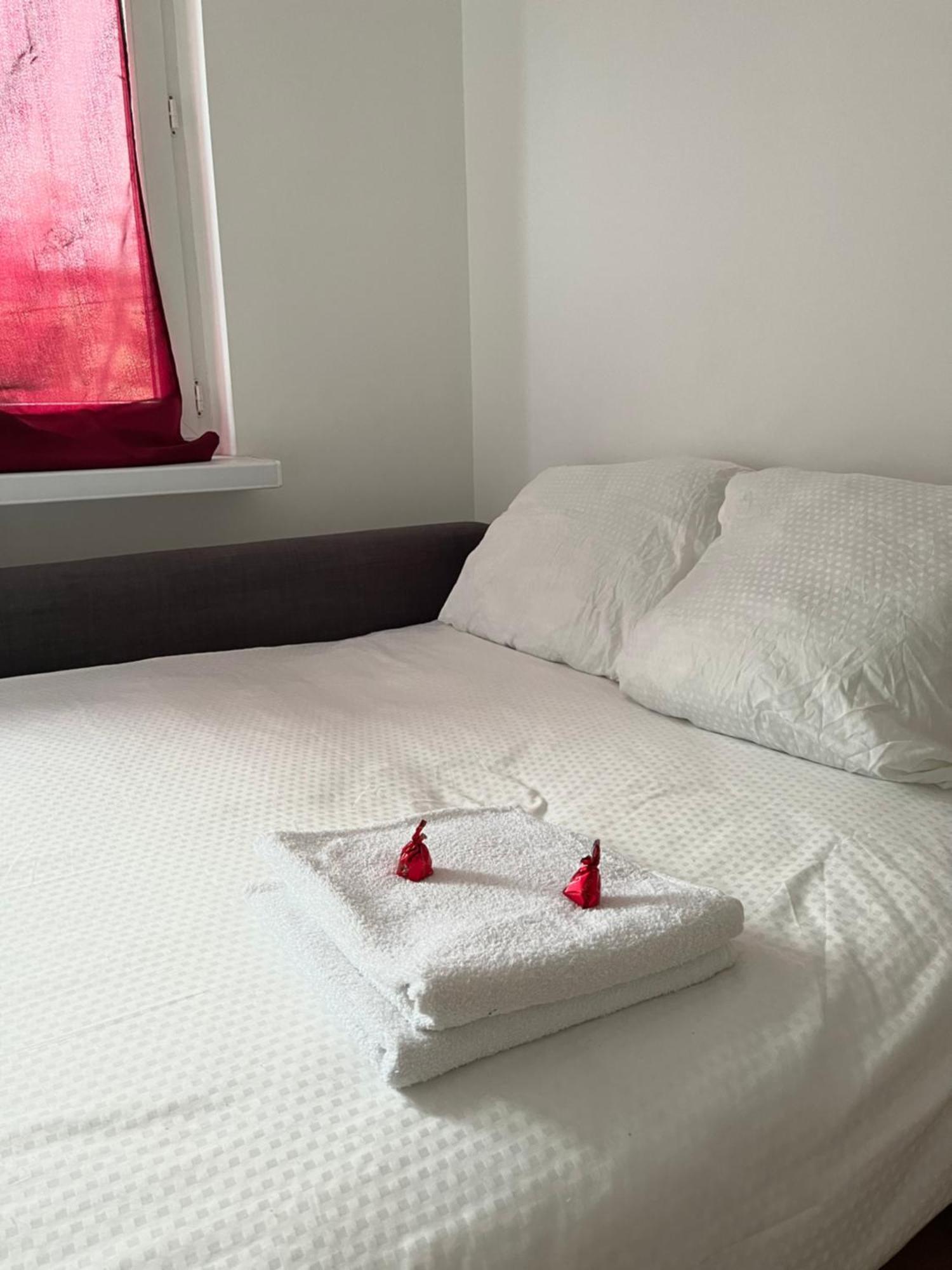Bema Guest House - City Centre Вроцлав Стая снимка
